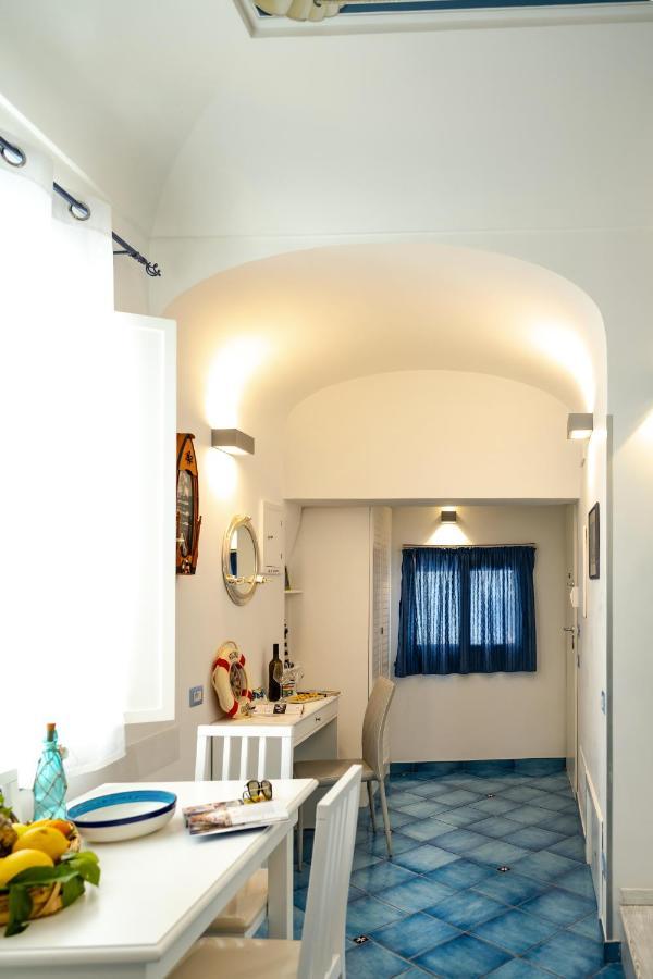 Apartamento Scirocco - Amazing Flat With Terrace In The Center Amalfi Exterior foto