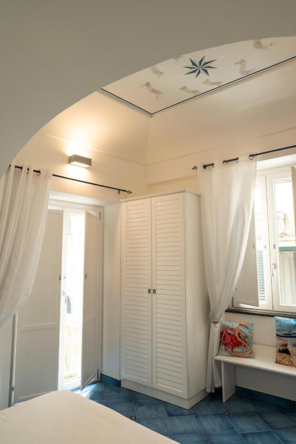 Apartamento Scirocco - Amazing Flat With Terrace In The Center Amalfi Exterior foto