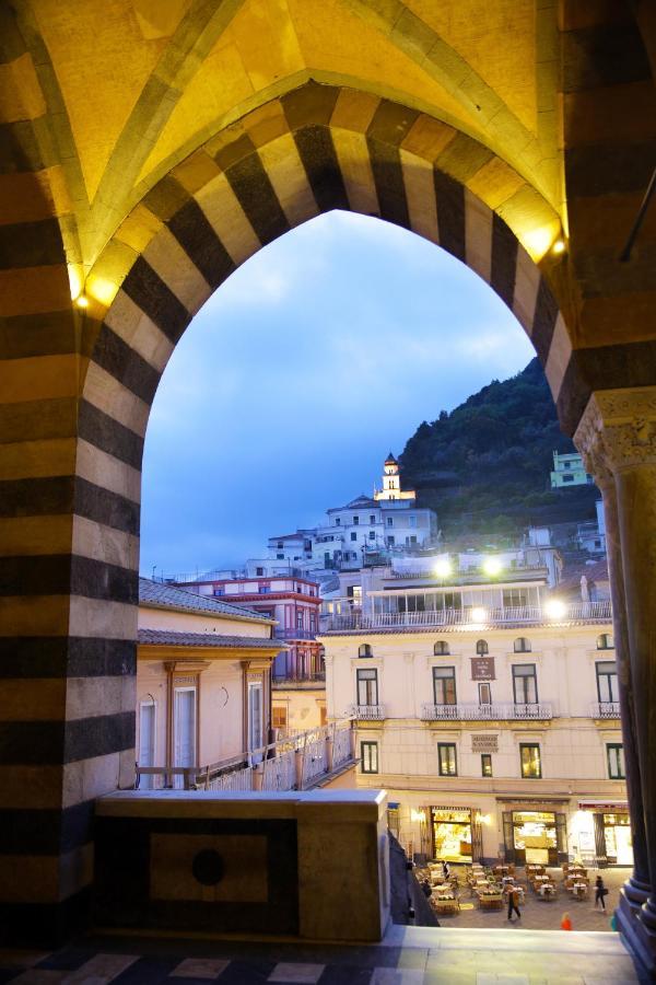 Apartamento Scirocco - Amazing Flat With Terrace In The Center Amalfi Exterior foto