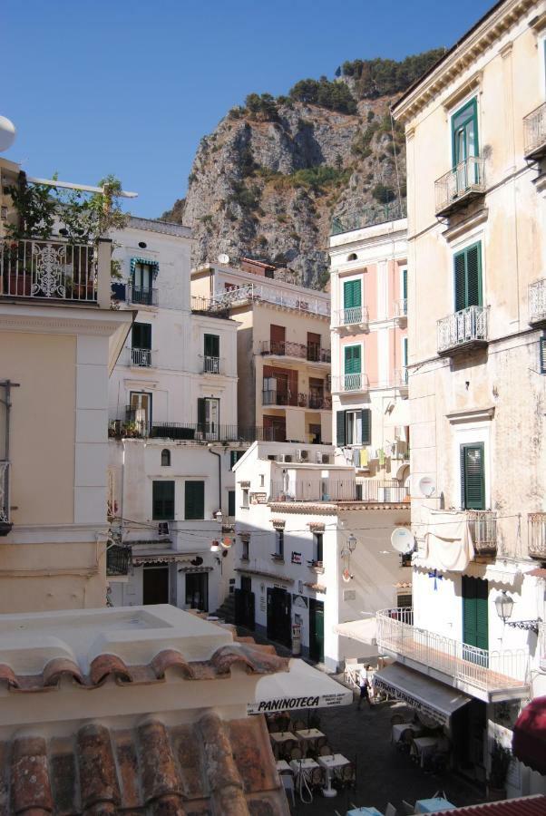 Apartamento Scirocco - Amazing Flat With Terrace In The Center Amalfi Exterior foto