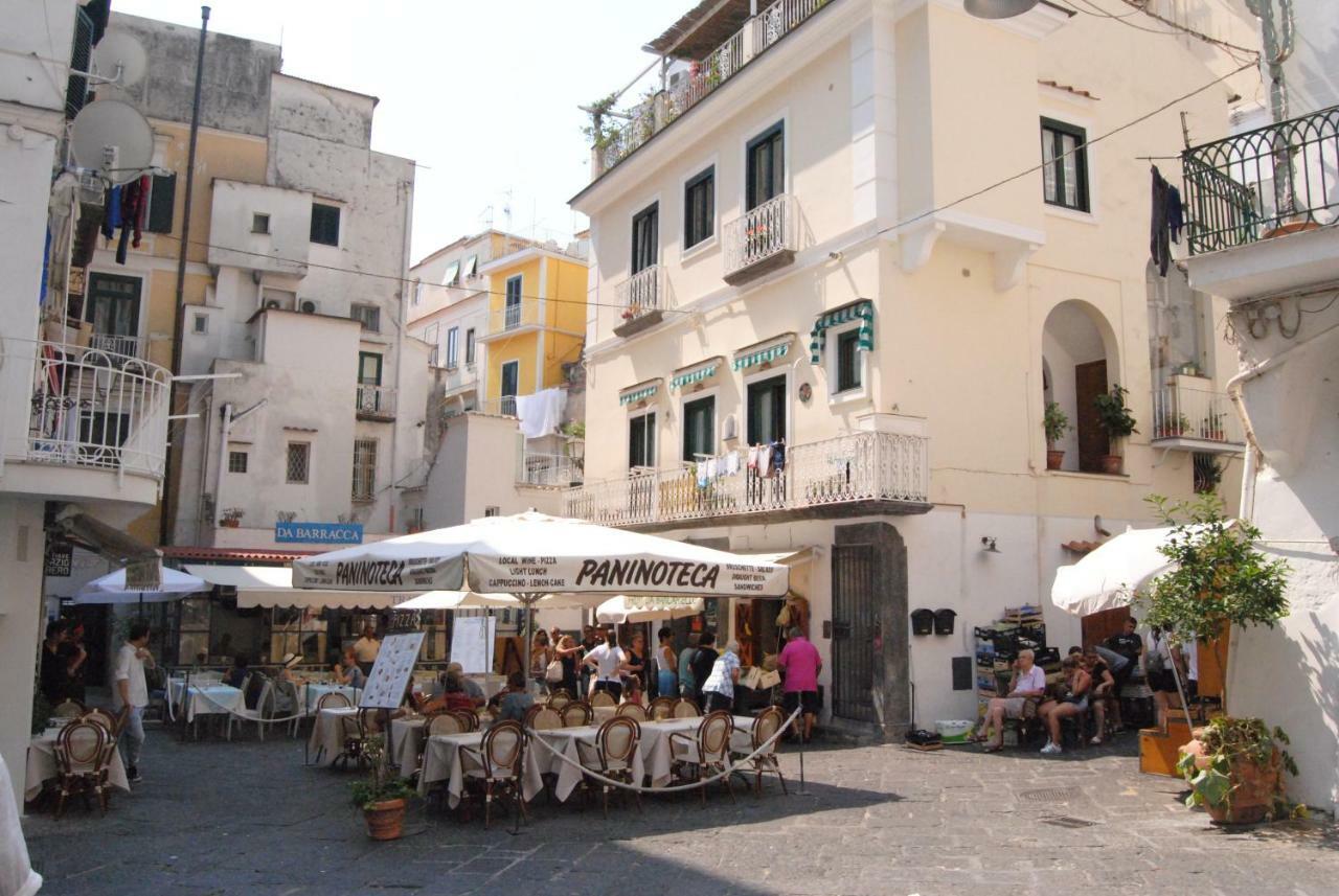 Apartamento Scirocco - Amazing Flat With Terrace In The Center Amalfi Exterior foto
